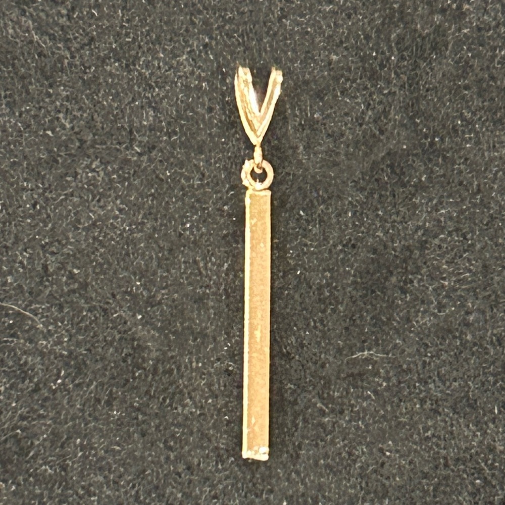 10k Gold Hollow Tube Pendant